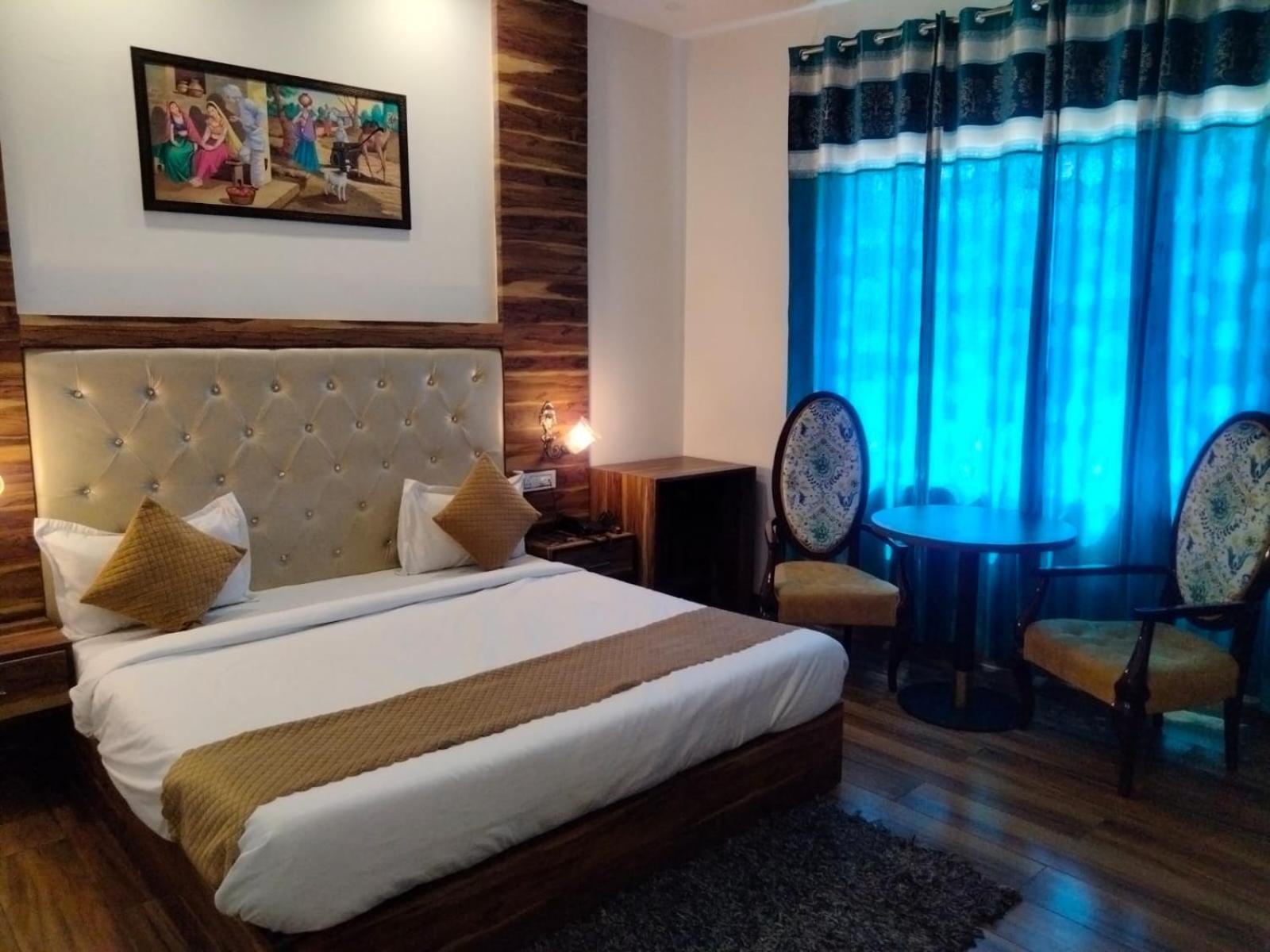 Hotel D Plaza Zirakpur Bagian luar foto